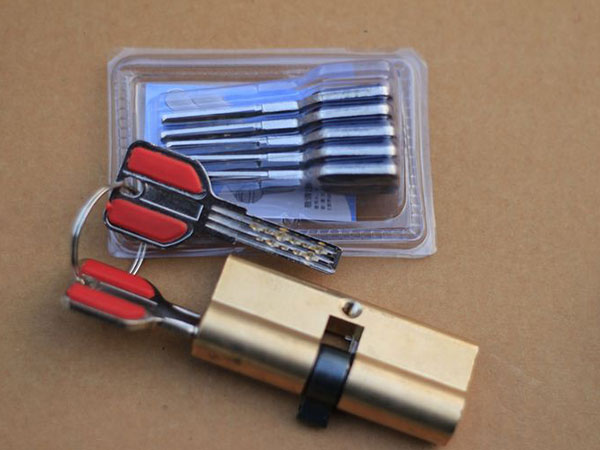 涿州24小时上门开锁公司